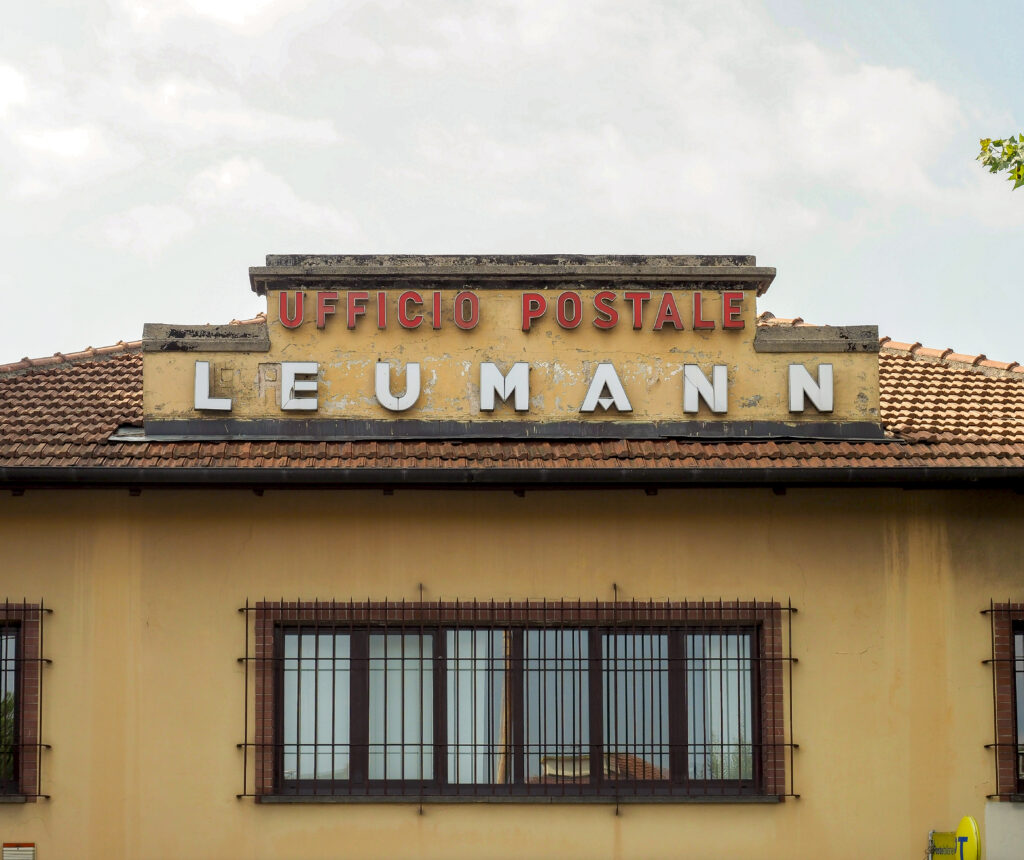 ufficio postale leumann